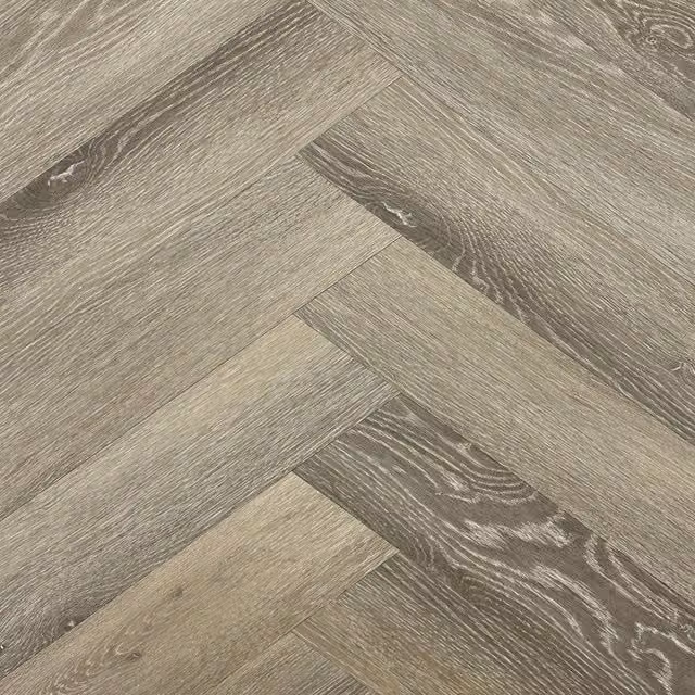 Estyle Symphony Light Oak Wood Look Glue Down LVT Vinyl Plank Flooring, 2.5mm Thick, Covers 3.9sqm