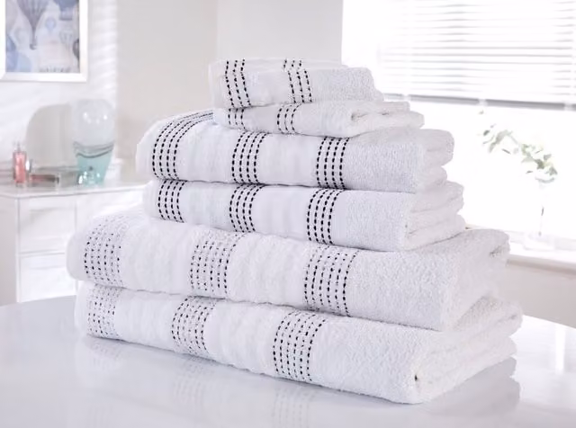 Rapport Home Spa Super Soft and Absorbent 100% Cotton Fluffy Towel with Border in White