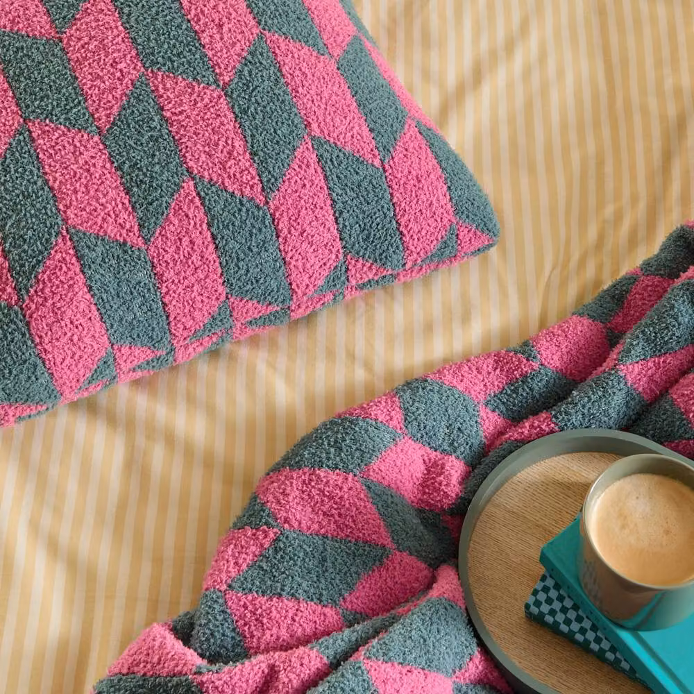 Furn Olsen Geometric Square Cushion in Pink and Multicolour, W/D/H: 45 x 45 x 45 cm – 4