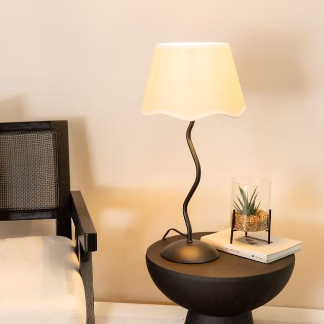 ValueLights Black Metal Wavy Stem Table Lamp with White Fabric Scallop Trim Shade