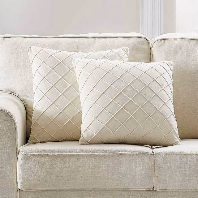 YnysTec Velvet Checked Cushion Cover in Beige, W/D/H: 50 x 50 x 1 cm
