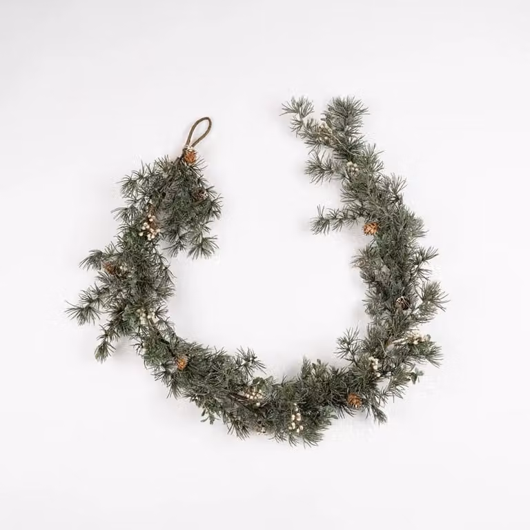 Scottish Everlastings Ltd 150cm Natural Feel Green Christmas Garland with Warm White LED Lights