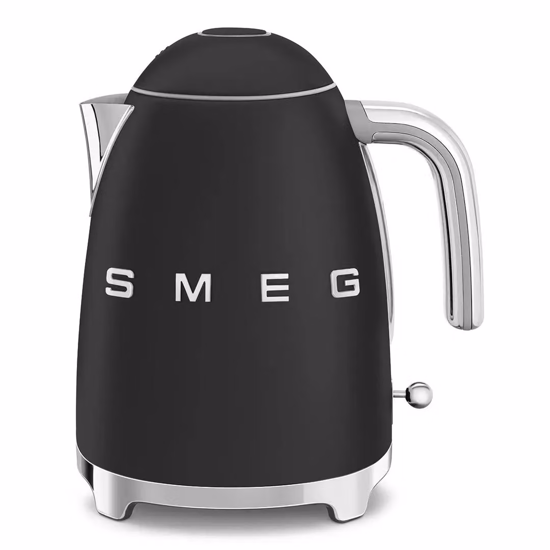 Smeg KLF03 and TSF01 Matte Kettle and 2 Slice Toaster Set in Black – 2