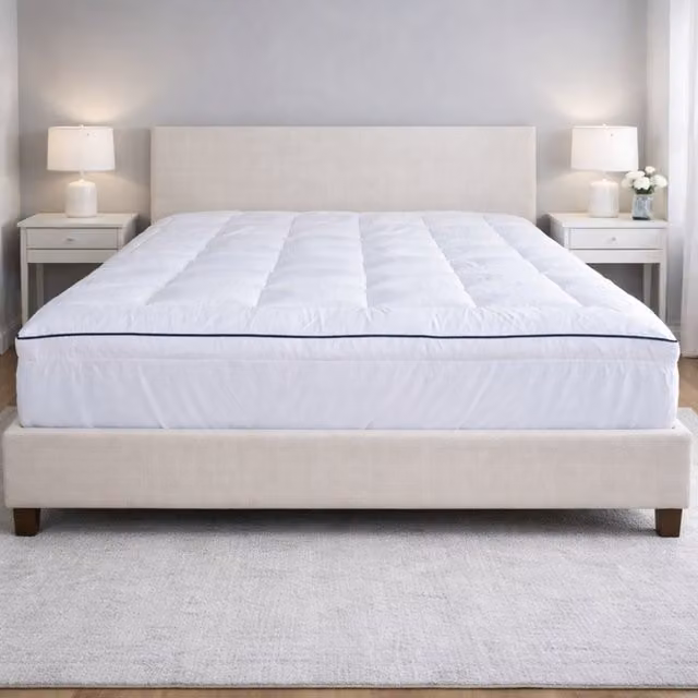 MHG Living White Hollowfibre Mattress Topper with Microfibre Fitted Skirt, 5cm Thick, W/D/H: 135 x 190 x 5 cm