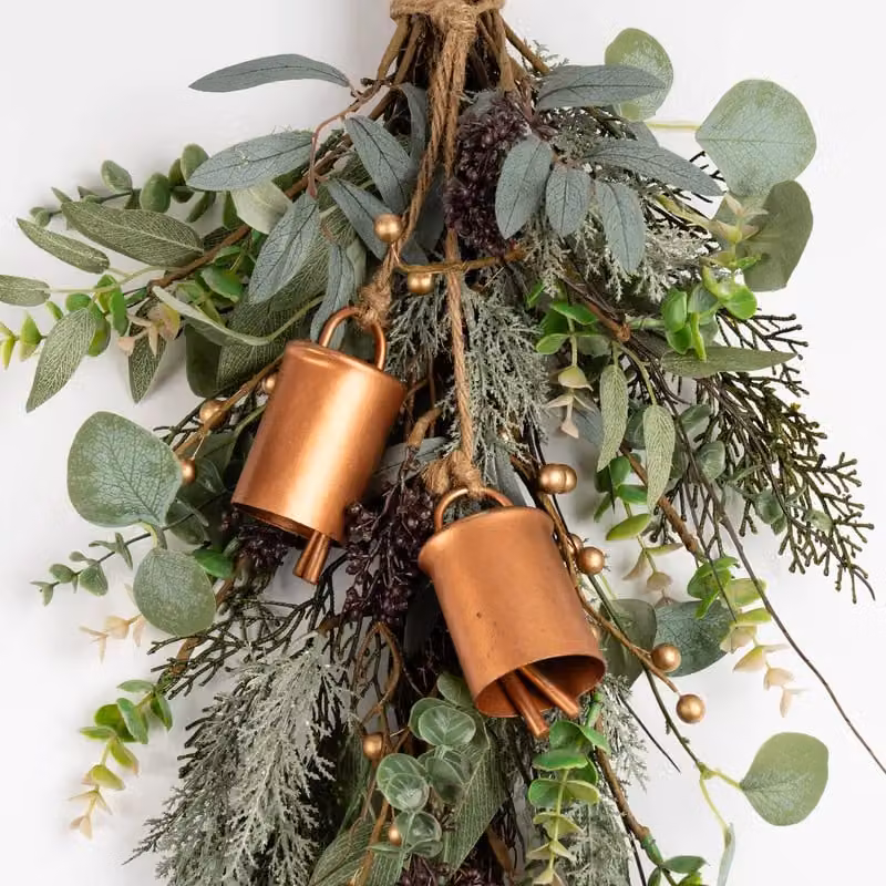 Scottish Everlastings Ltd Artificial Rustic Teardrop Wreath Swag with Bells in Green, 80 cm – 3
