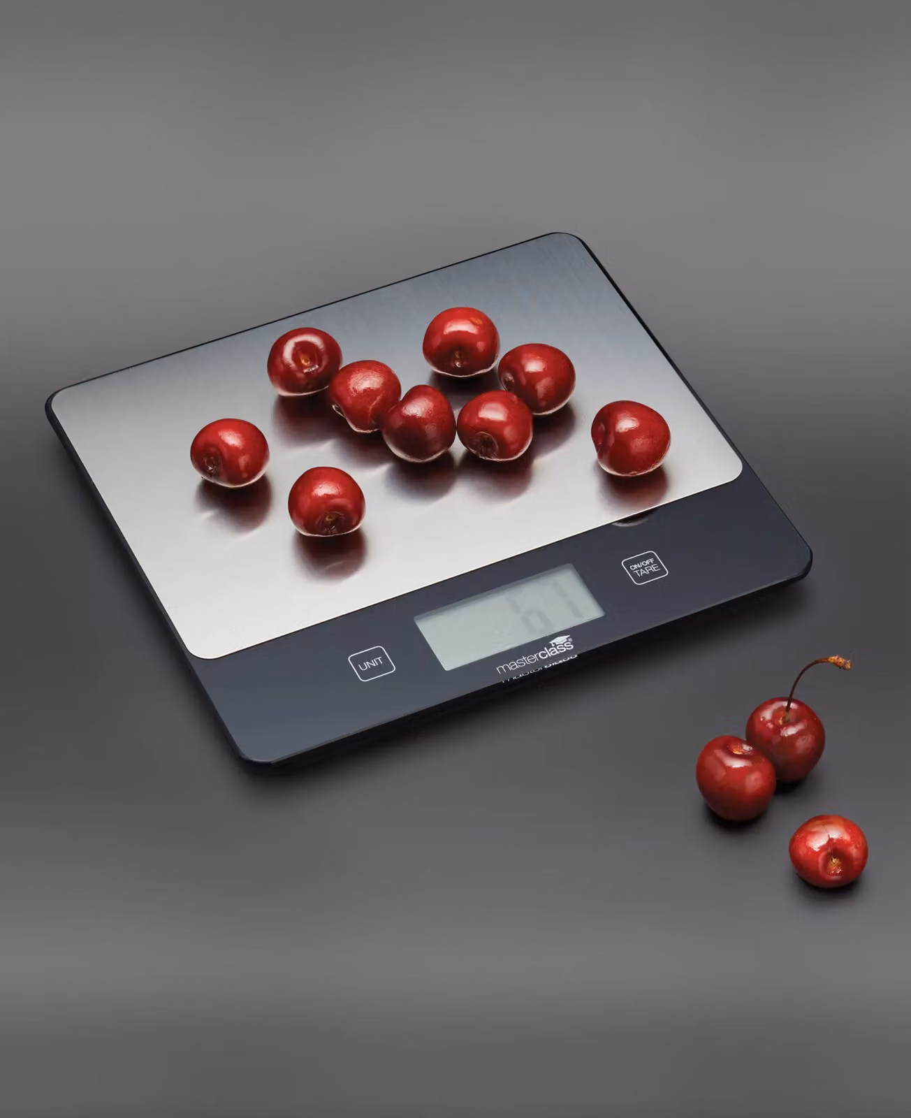 MasterClass Digital Kitchen Scales for Dry and Liquid Ingredients in Silver and Black with 5 kg Capacity – 2