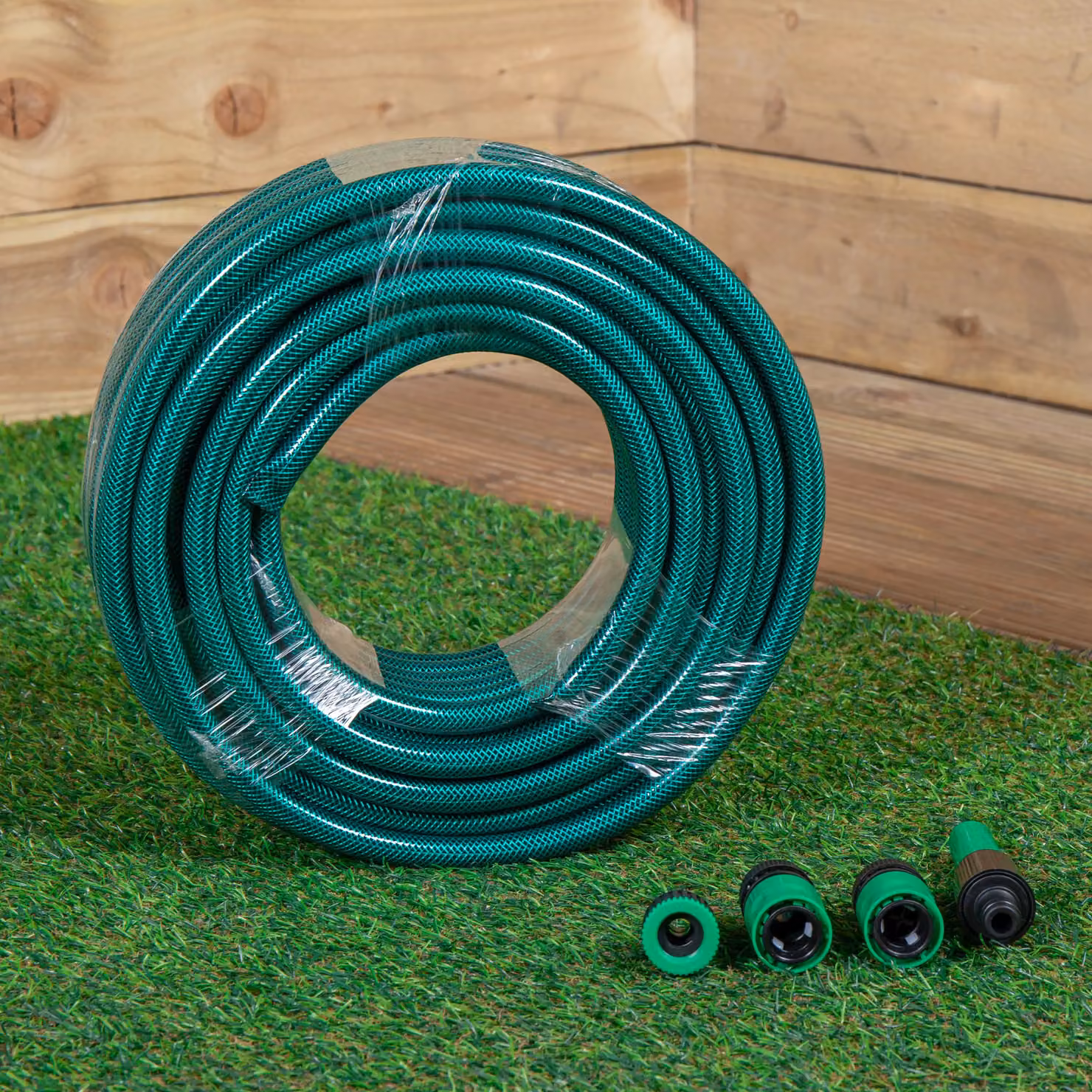 Samuel Alexander 30m Reinforced Green Garden Hose Pipe with Fittings – 4