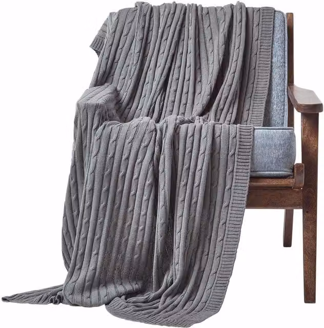 Homescapes Grey Cotton Cable Knit Throw, W/D/H: 130 x 170 cm