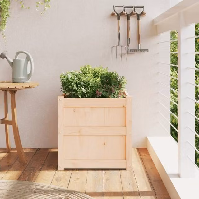 Berkfield Home Beautiful Garden Planter in Light Sand Solid Wood W/D/H: 50 x 50 x 50 cm – 1