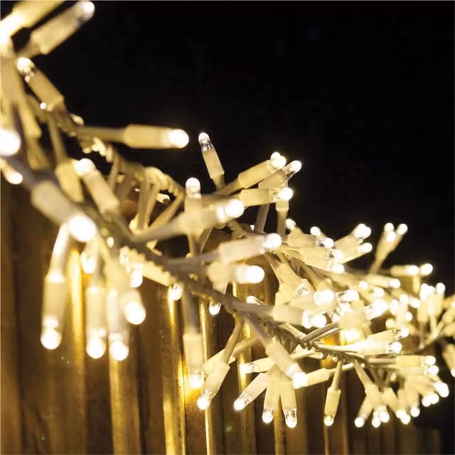 Xmas Haus Warm White LED Cluster Christmas Lights with White Rubber Cable, IP65 Rated, 5m, 250 LEDs – 1