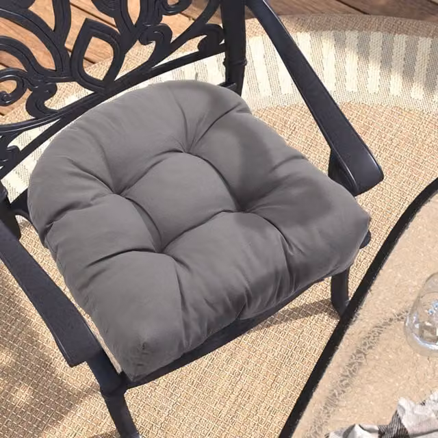 Livingandhome 2-Piece U-Shaped Outdoor Tufted Chair Cushions in Grey Polyester