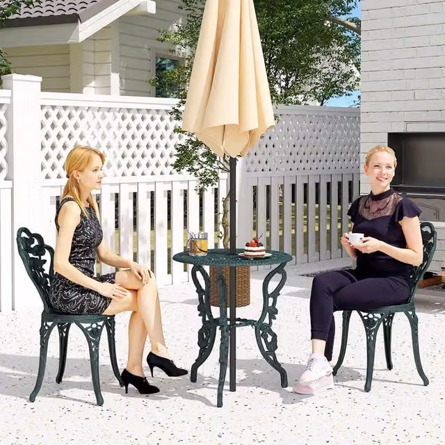 OUTSUNNY 3 Piece Metal Bistro Set with Round Table and 2 Chairs in Antique Green