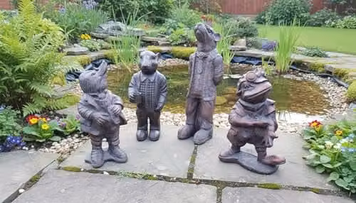 Wind in the Willows Large Garden Sculpture Set of 4 featuring Toad, Ratty, Badger and Mole in Bronze Brown – 2