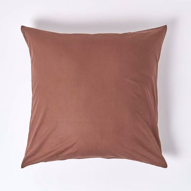 Homescapes 200 Thread Count Egyptian Cotton Percale Pillowcase, Brown, W/D/H: 60 x 80 cm