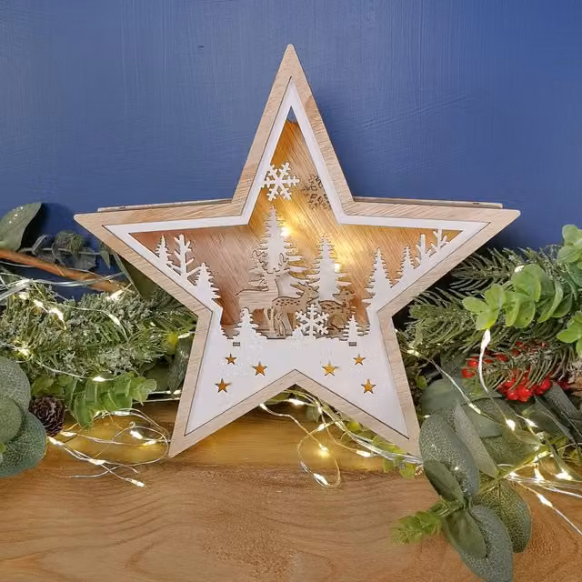 Samuel Alexander Brown Wooden Star Shape Woodland Scene Christmas Decoration, 23 cm