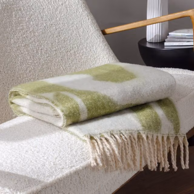 HOEM Meta Abstract Jacquard Faux Mohair Throw in Green, W: 130 cm, D: 180 cm – 4
