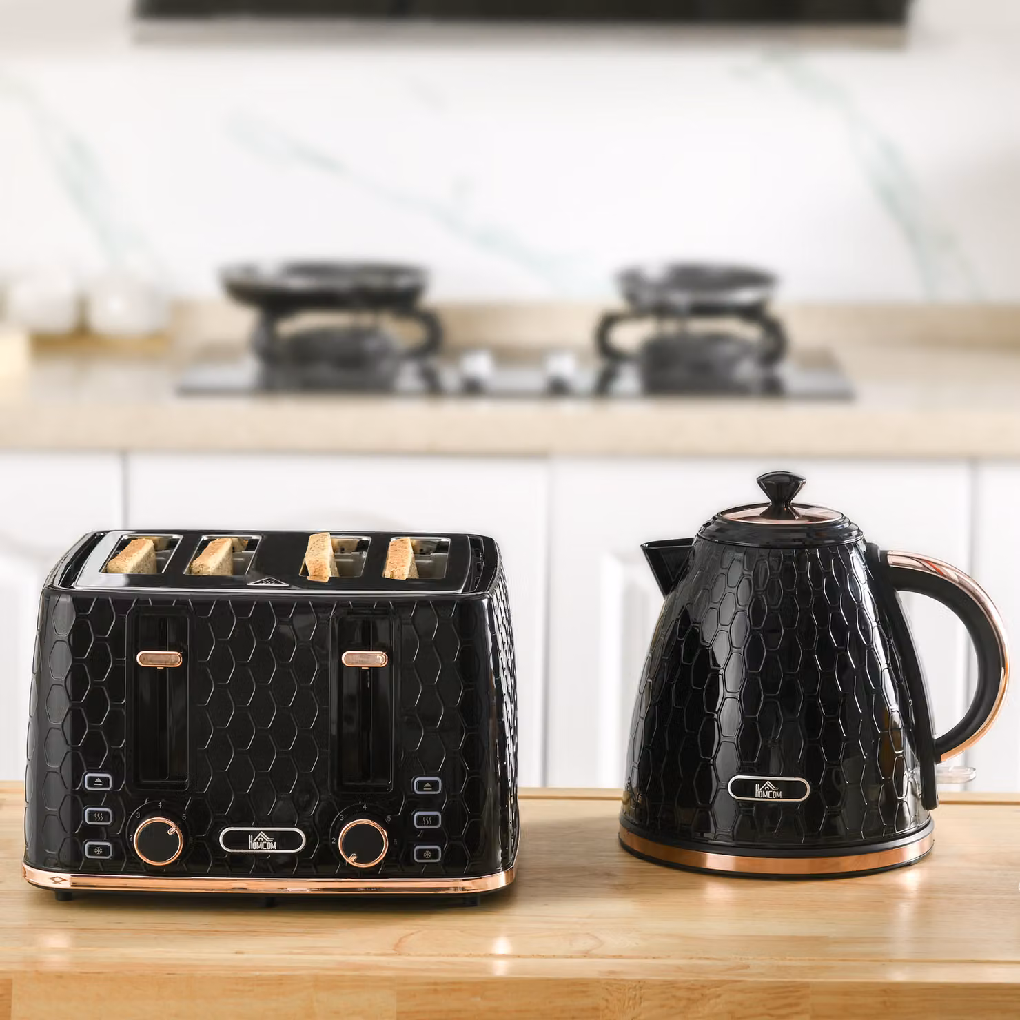 HOMCOM Black Kettle and 4-Slice Toaster Set with 1.7L Fast Boil Kettle and 7 Browning Controls – 2