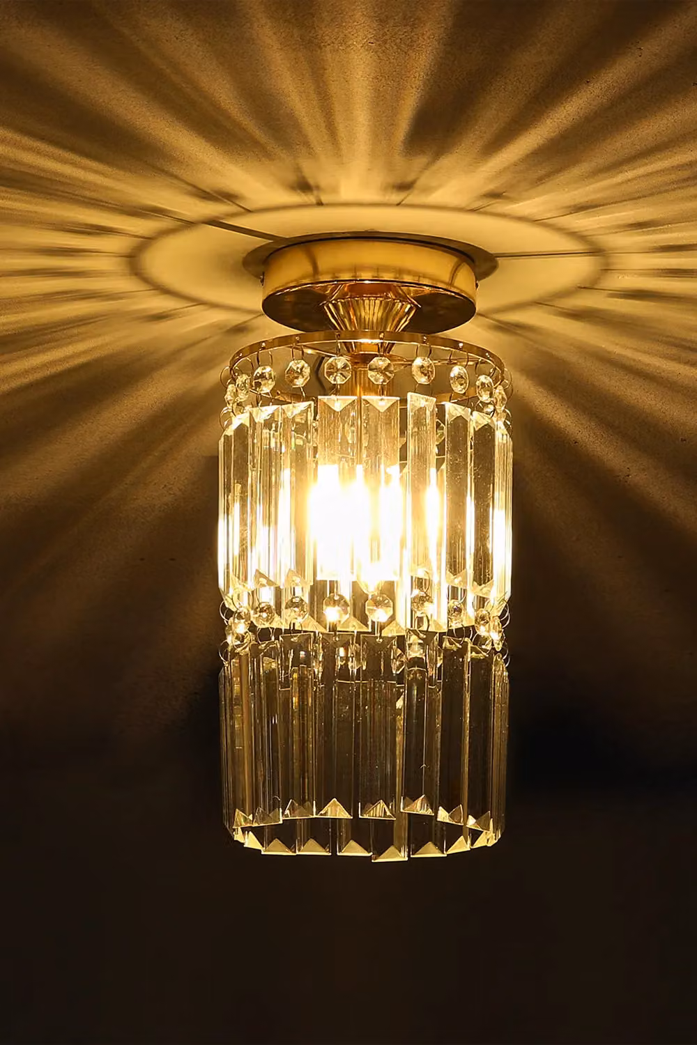 Living and Home Crystal Mount Ceiling Light in Gold/Brass – 4