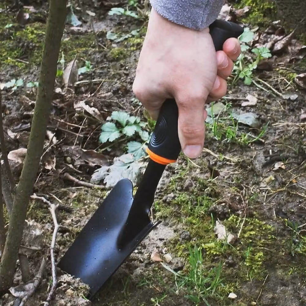 VOGREX Deluxe Wide Steel Garden Spade Trowel with Ergonomic Grip in Black – 3