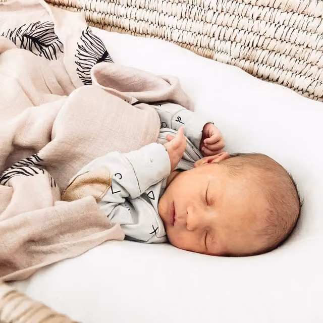 Miilk Dreamcatcher Feather Organic Cotton Muslin Swaddle Blanket for Babies in Beige