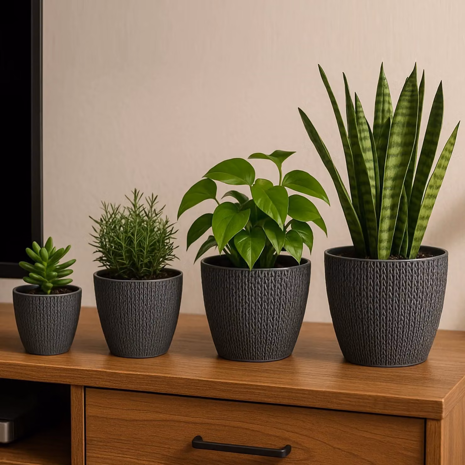 Gr8 Garden Set of 4 Grey Sumela Knitted Flower Plant Pots – 3