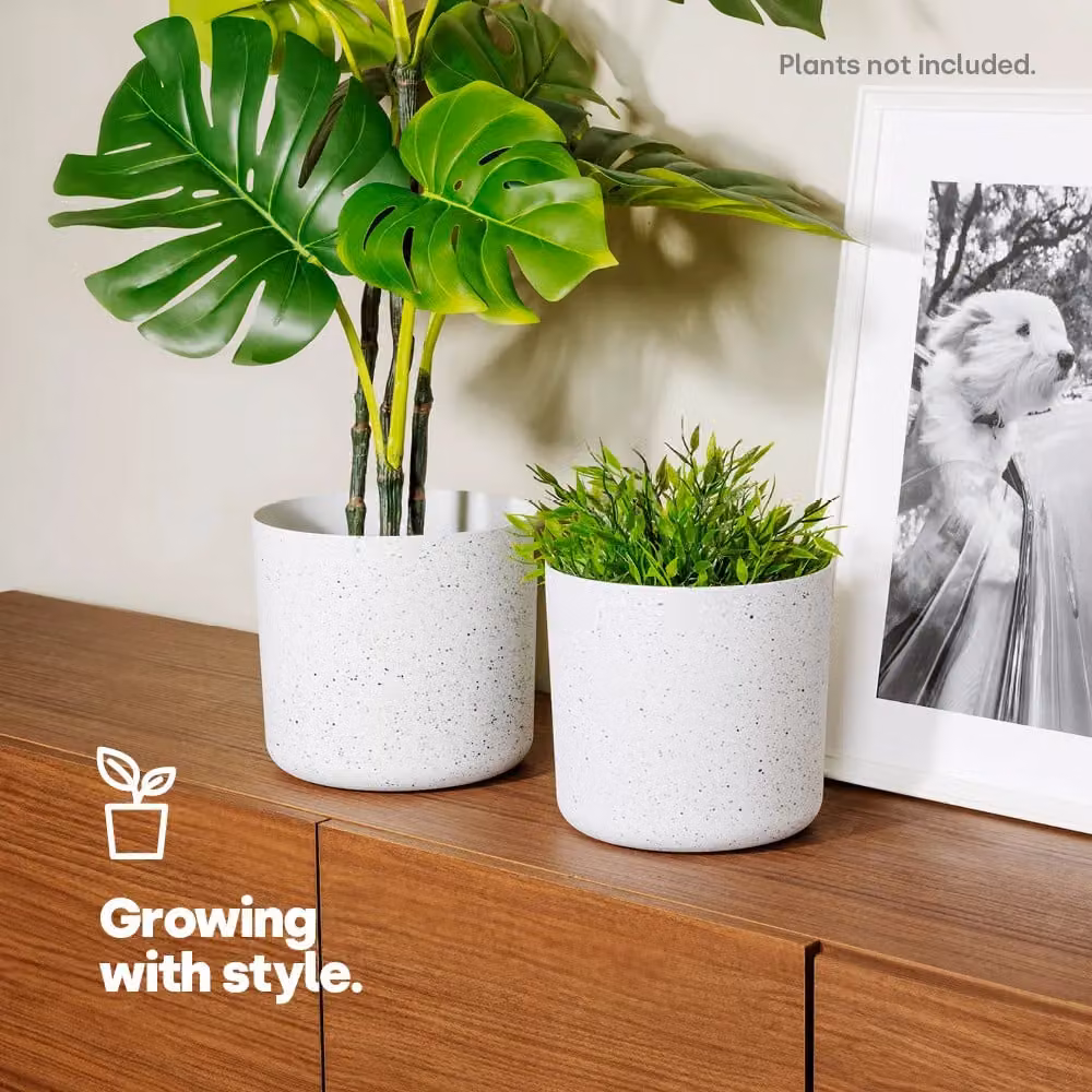 LIVIVO White Round Sandstone Style Plastic Planter Pot, Diameter: 22 cm – 2