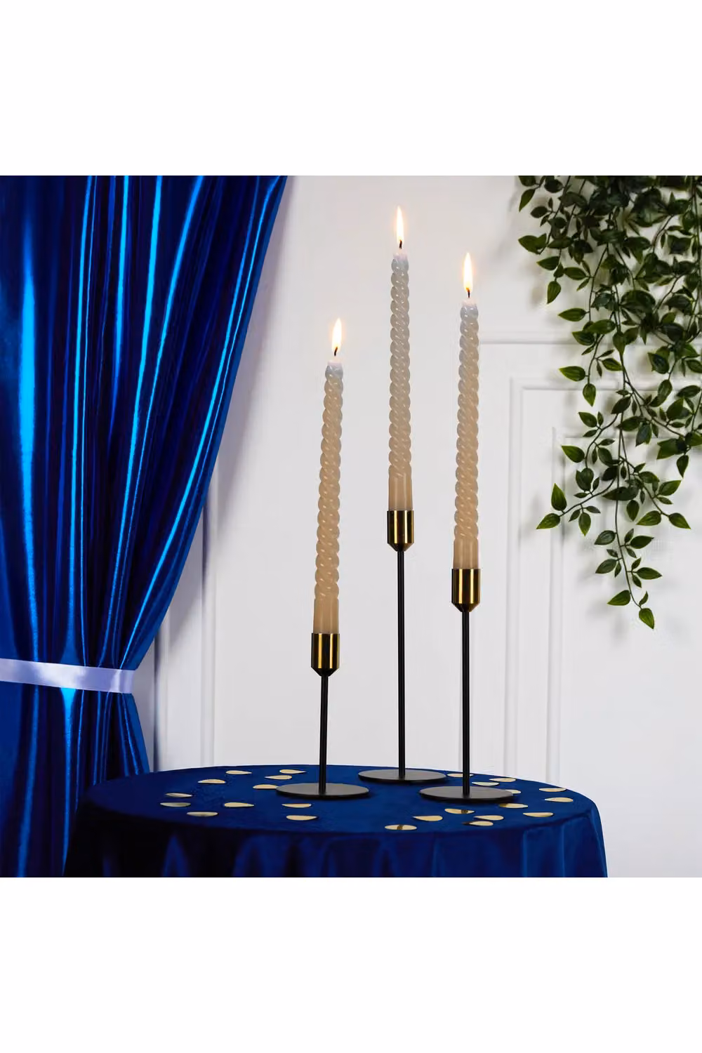 Deco Express Pack of 3 Twisted Non Drip Spiral Dinner Candles in Brown – 4