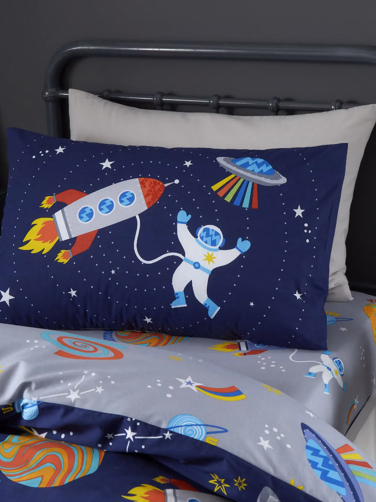 Catherine Lansfield Lost In Space Reversible Junior Duvet Cover Set and Pillowcases in Blue and Grey – 2