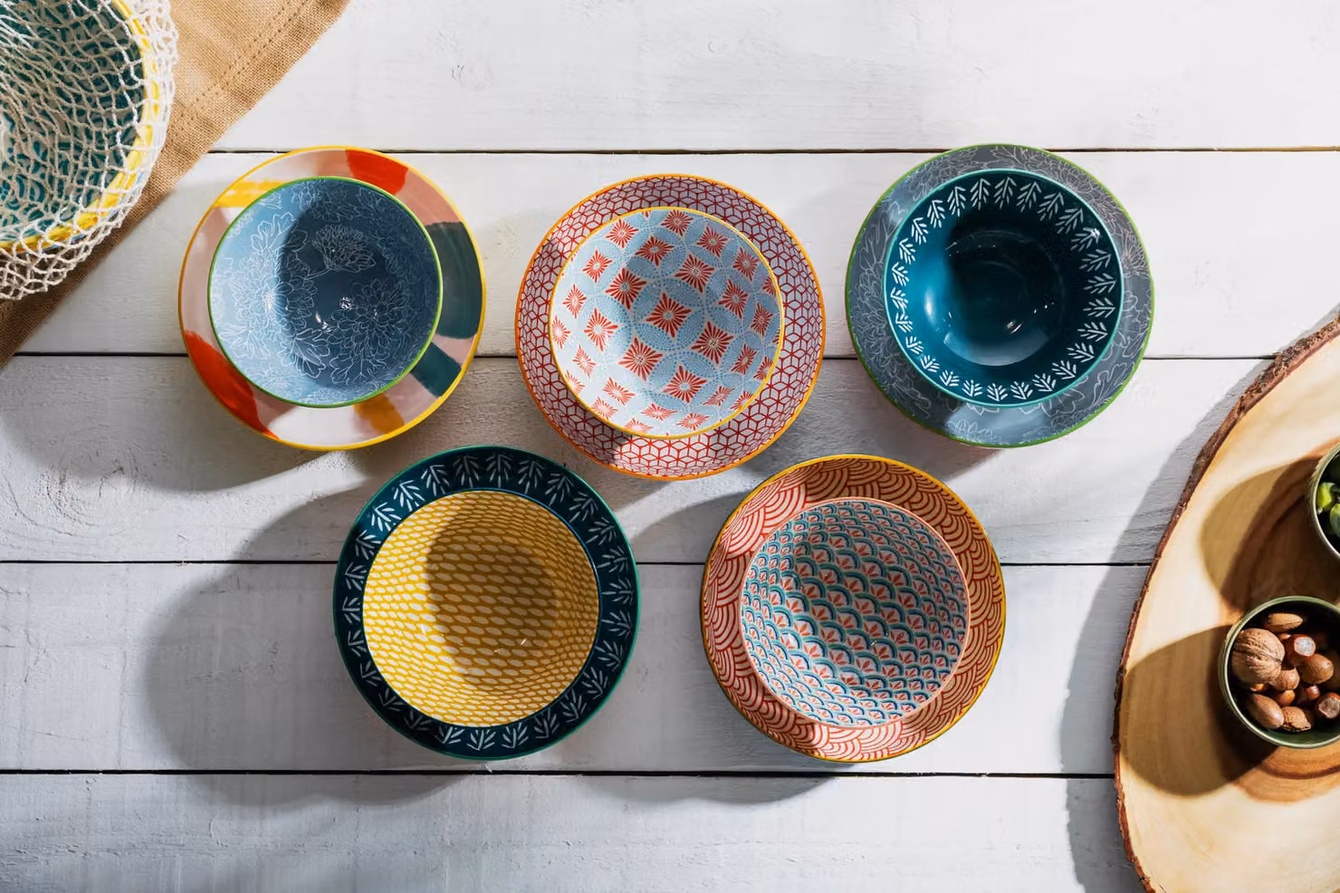 Mikasa Geometric Leaf Glazed Stoneware Pasta Bowl, Green and Multicolour, 21 cm – 5
