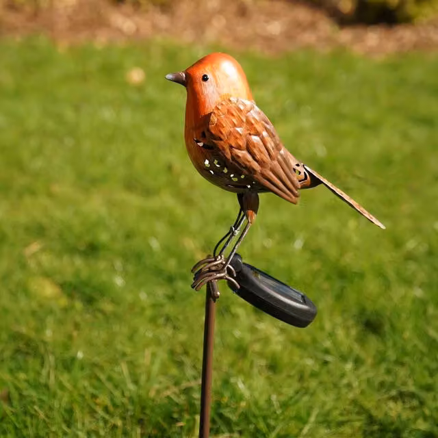 Country Living Robin Solar Stake in Brown Metal