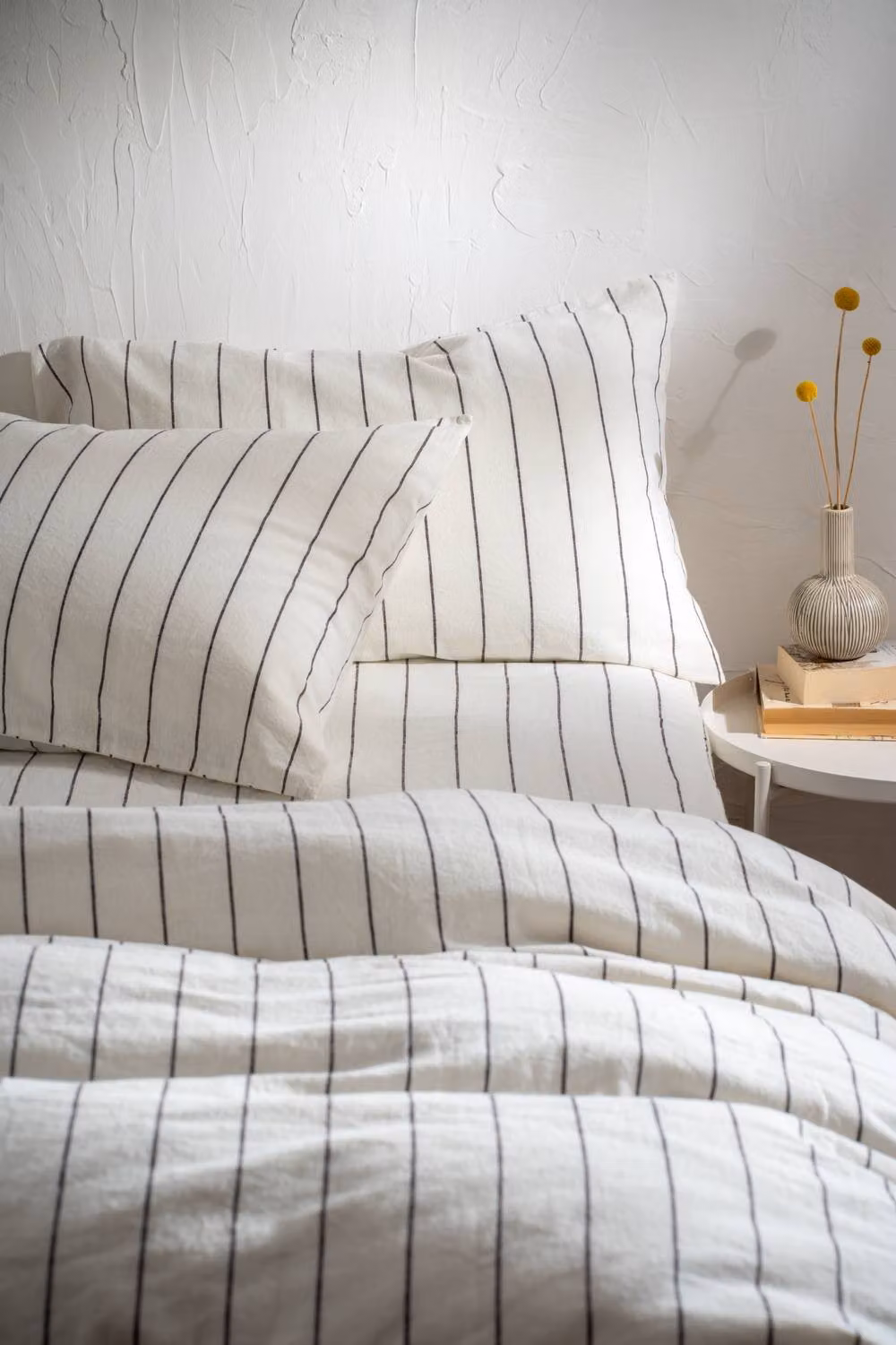 Soak&Sleep White Striped Linen and Cotton Fitted Sheet, Size: Single, W/D/H: 90 x 200 x 30 cm – 2