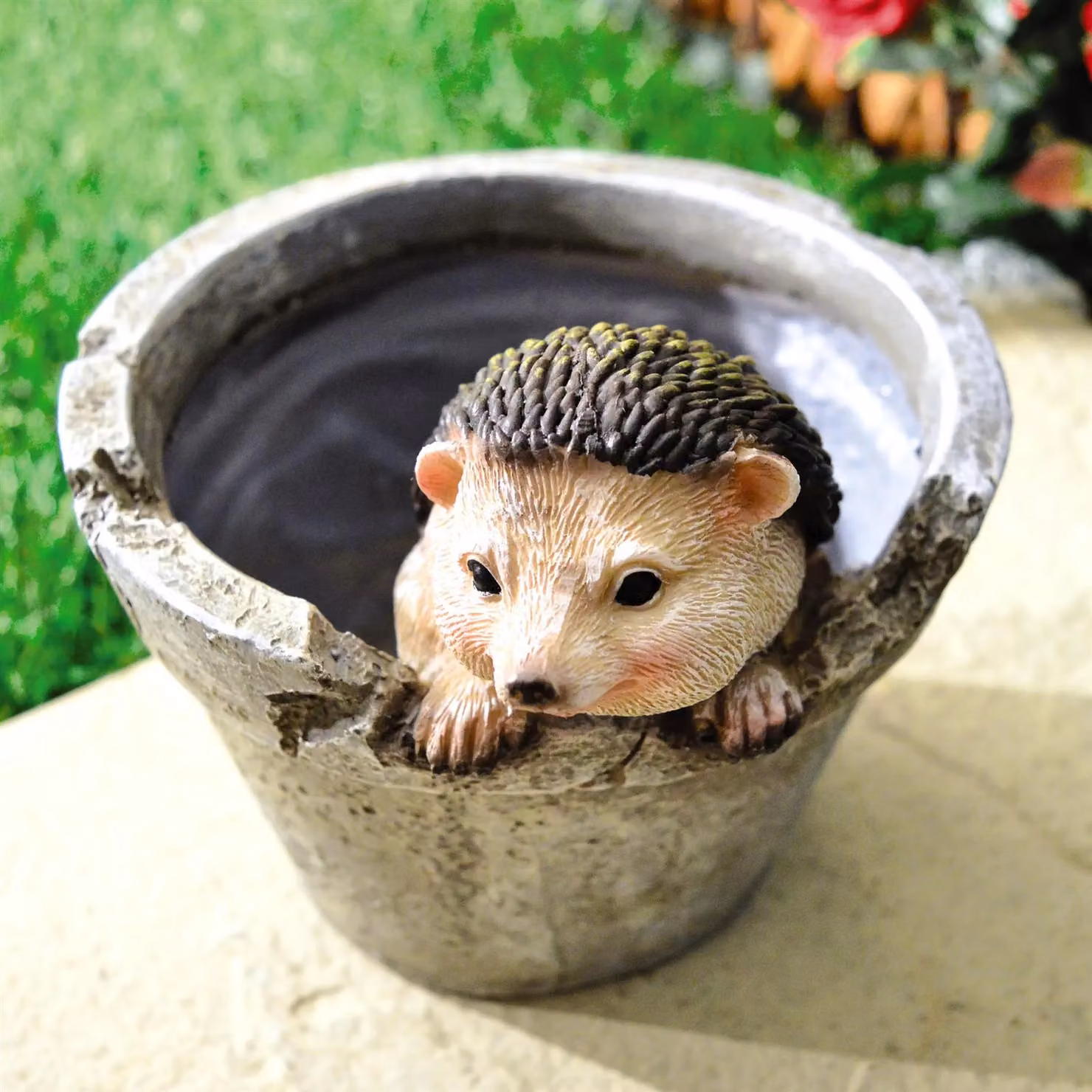 mysmartbuy Hedgehog Design Polyresin Garden Planter in Grey, H15 cm x W15.5 cm – 3