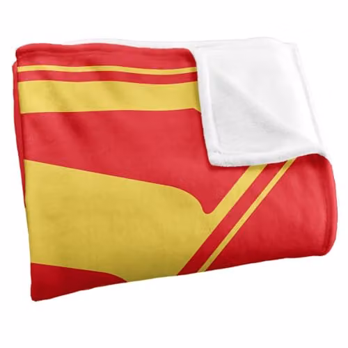 Warner Bros. Superman 2025 Gold Shield Super Soft Fleece Throw Blanket, Multicolour, W/D/H: 152.4 x 127.0 x 1.0 cm – 2