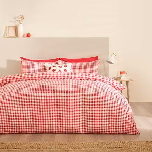 Catherine Lansfield Bamford Gingham Check Reversible Duvet Cover and Pillowcase Set, Red, W/D/H: 200 x 200 cm