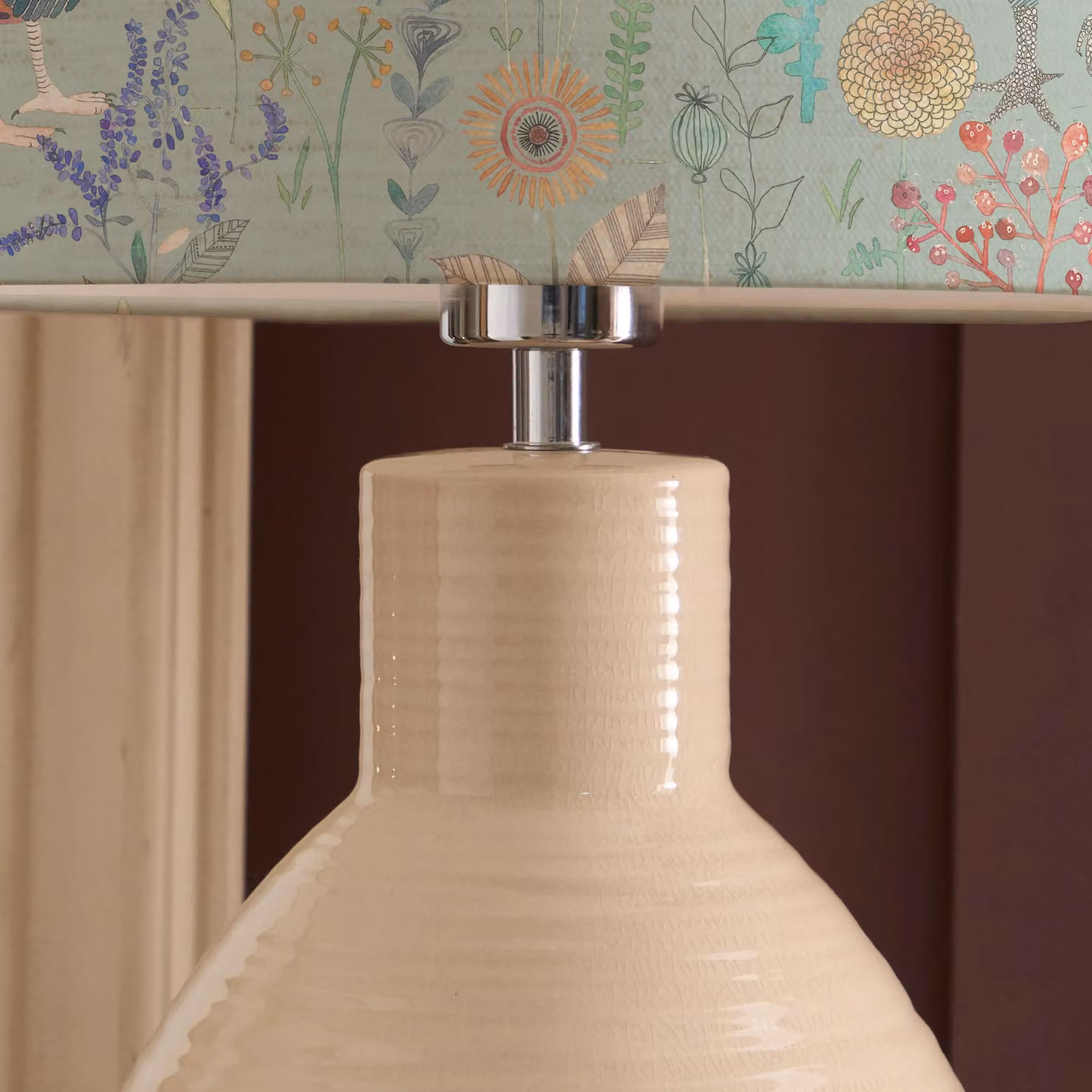 Voyage Maison Epona Ceramic Table Lamp with Bilbury Eva Fabric Lampshade in Beige and Blue – 3