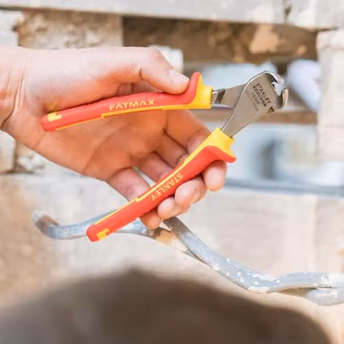 Stanley VDE End Cut Side Cutter in Red, 160 mm – 2