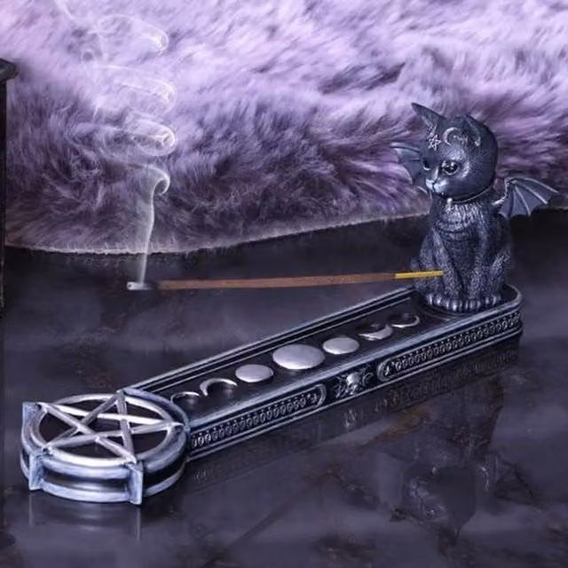 Nemesis Now Malpuss Cult Cutie Incense Holder in Black and Silver, Height: 24 cm