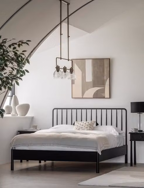 Gallery Direct Wycombe Spindle Bed in Black Solid Wood, W/D/H: 140 x 200 cm
