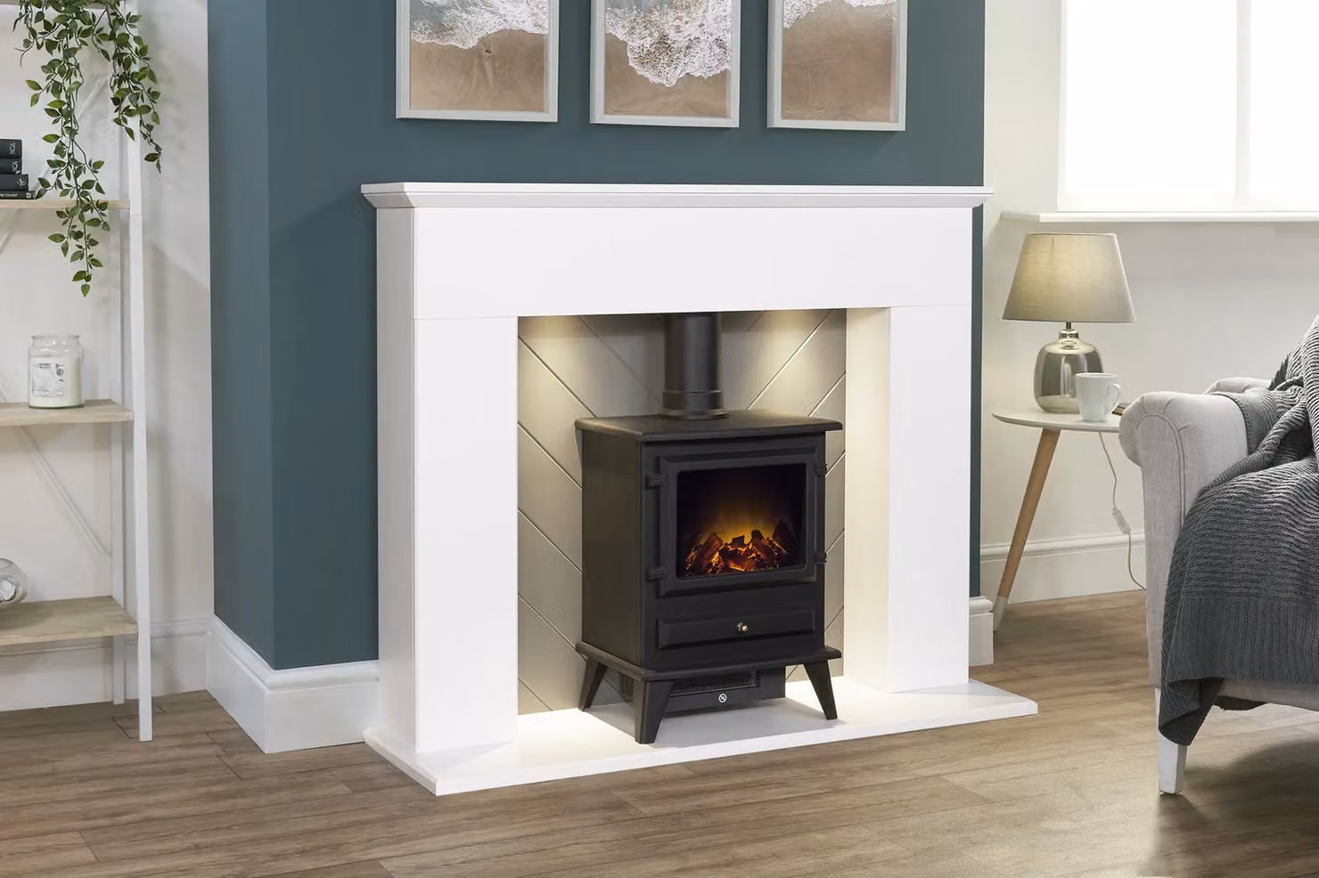 Adam Fires & Fireplaces Adam Corinth Stove Fireplace in White and Grey with Hudson Electric Stove in Black, Width: 121.92 cm – 2