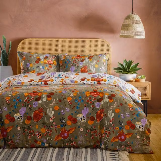 Furn La Vida Festive Reversible Single Cotton Duvet Cover Set, Floral Nature Design, Multicolour, Green and White