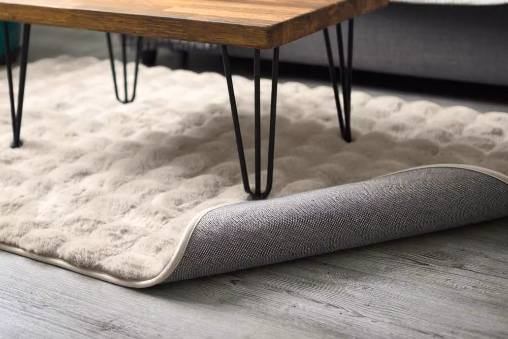 New Edge Blinds Deluxe Faux Fur Rug in Beige, W: 80 cm, L: 150 cm – 2