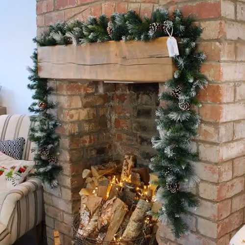 Samuel ALEXANDER Frosted Glacier Christmas Garland with Pine Cones in Green, W: 270 cm, D: 25 cm