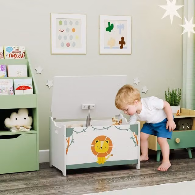 AIYAPLAY Lacquered Toy Box with Soft-Close Lid for Children in Green
