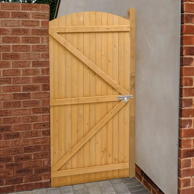 Livingandhome Brown Wooden Arch Top Garden Swing Gate, W: 90 cm, H: 180 cm