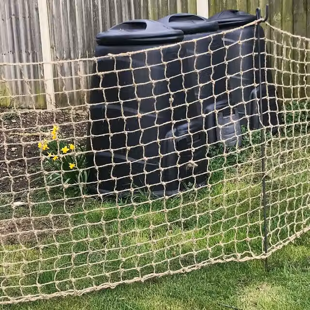 True Products Heavy Duty Natural Jute Pea Bean Netting in Brown, 50m with 50mm x 50mm Mesh Holes
