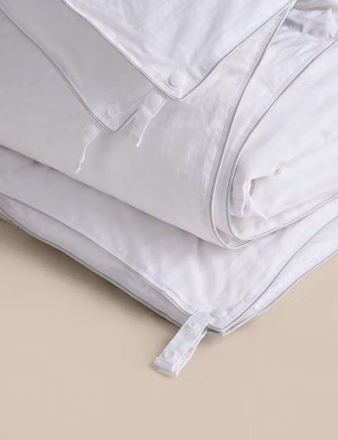 M&S Hungarian Goose Down 13.5 Tog All Seasons 3-in-1 White Duvet
