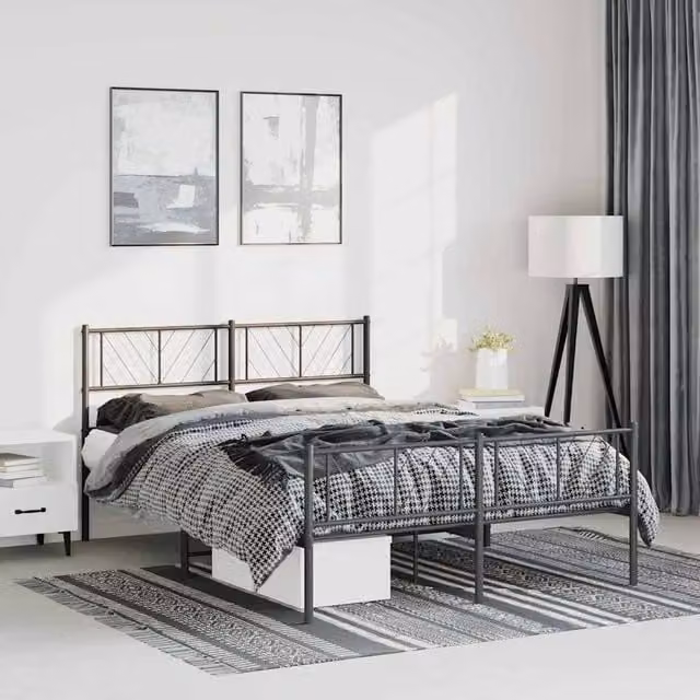 Berkfield Home Metal Bed Frame with Headboard and Footboard in Black, 135 x 190 cm Double
