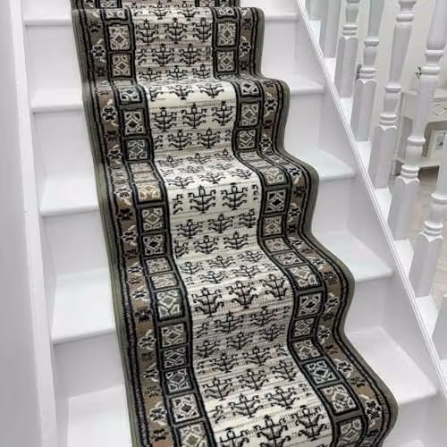 runrug Mayan Green Ethnic Stair Runner, Machine Woven Polypropylene, W: 60 cm, L: 570 cm, Thickness: 0.9 cm – 1