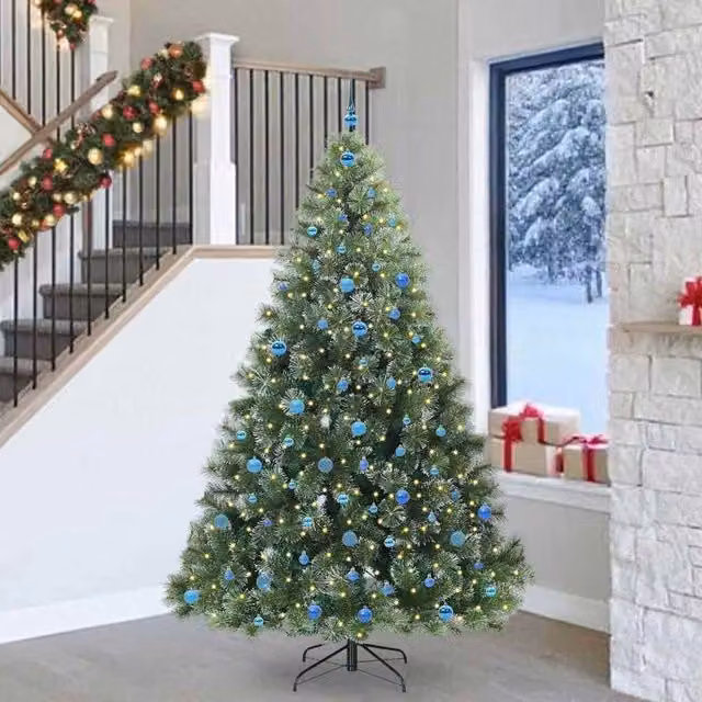Berkfield Home Artificial Green Christmas Tree with 300 Warm White LEDs, Height: 240 cm