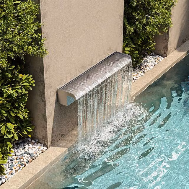 Livingandhome Stainless Steel Garden Waterfall Spout, Silver, W: 60 cm, D: 13 cm